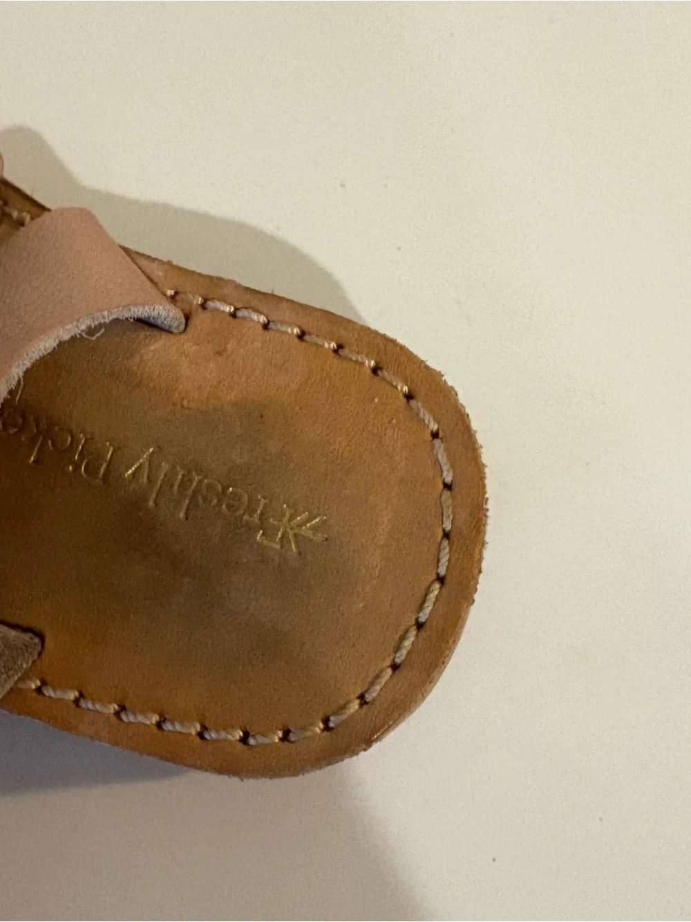 Freshly Picked laguna sandal in rose gold color size 3